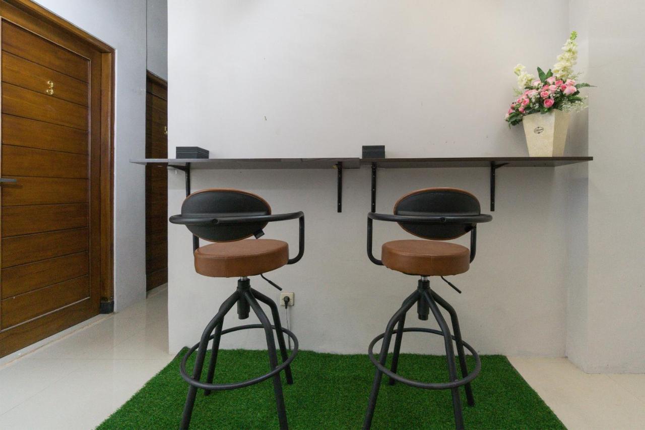 Oyo1542胡安宫酒店 Ngabean 外观 照片